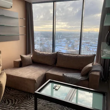 Sky-scraper Apartment *