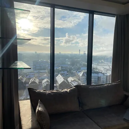 Sky-scraper *